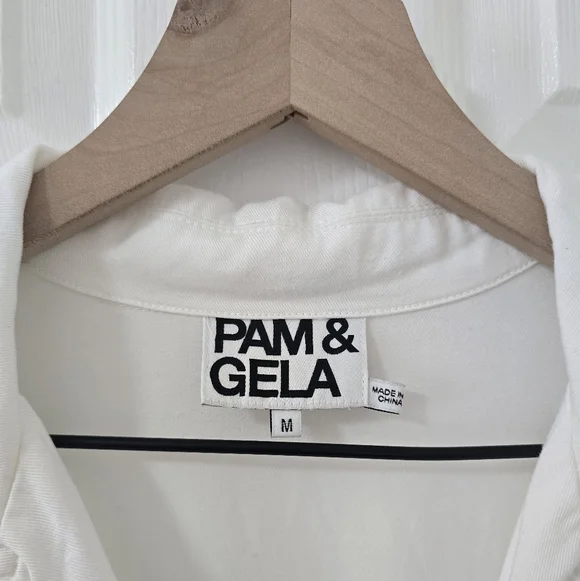Pam & Gela White Cargo Romper Size M - Picture 4 of 7